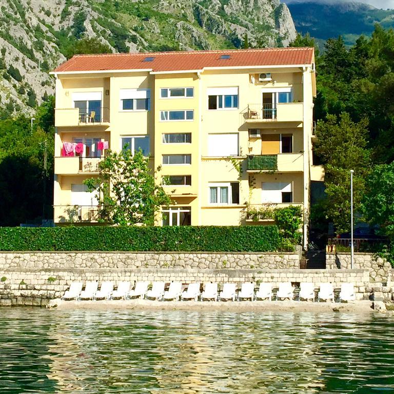 Apartment Ivanisevic 2 Kotor Luaran gambar