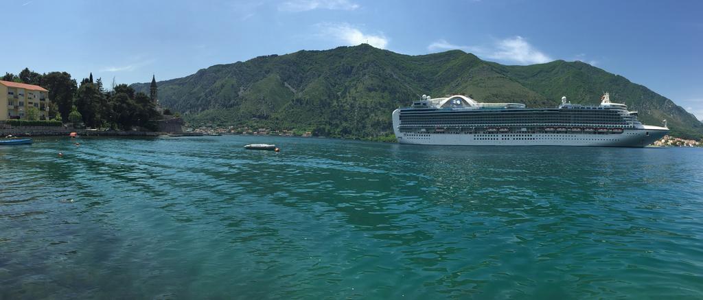 Apartment Ivanisevic 2 Kotor Luaran gambar