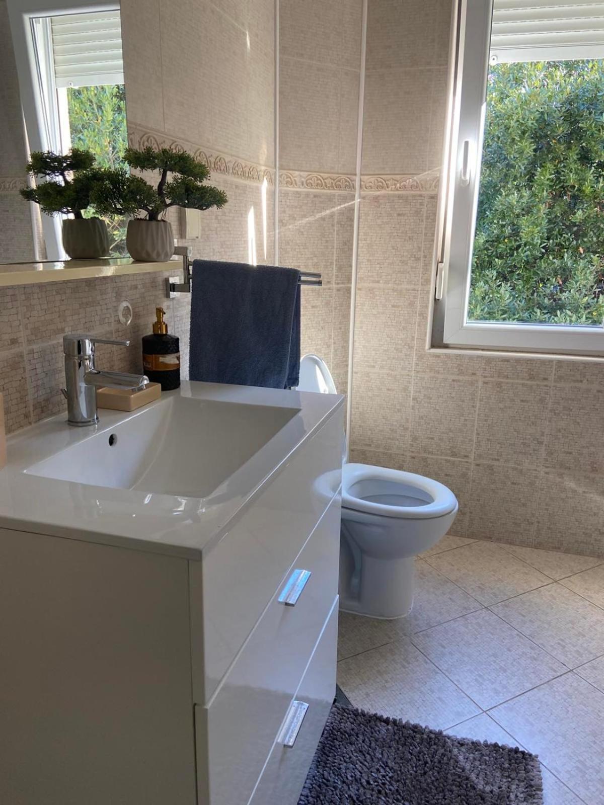 Apartment Ivanisevic 2 Kotor Luaran gambar