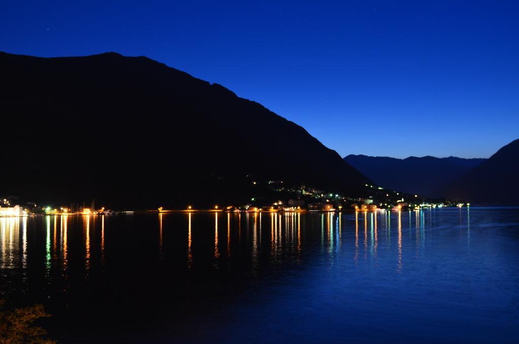 Apartment Ivanisevic 2 Kotor Bilik gambar