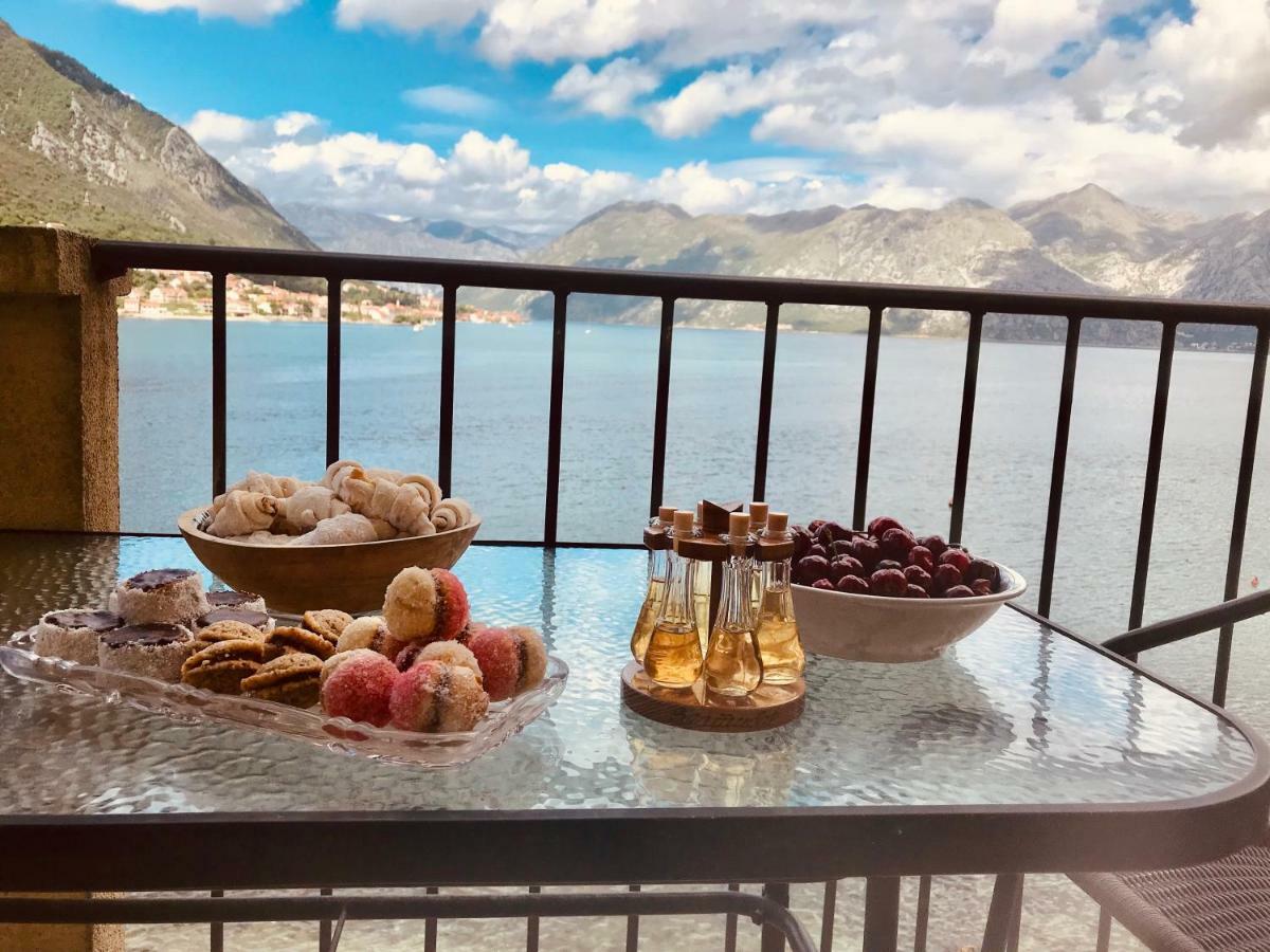 Apartment Ivanisevic 2 Kotor Luaran gambar