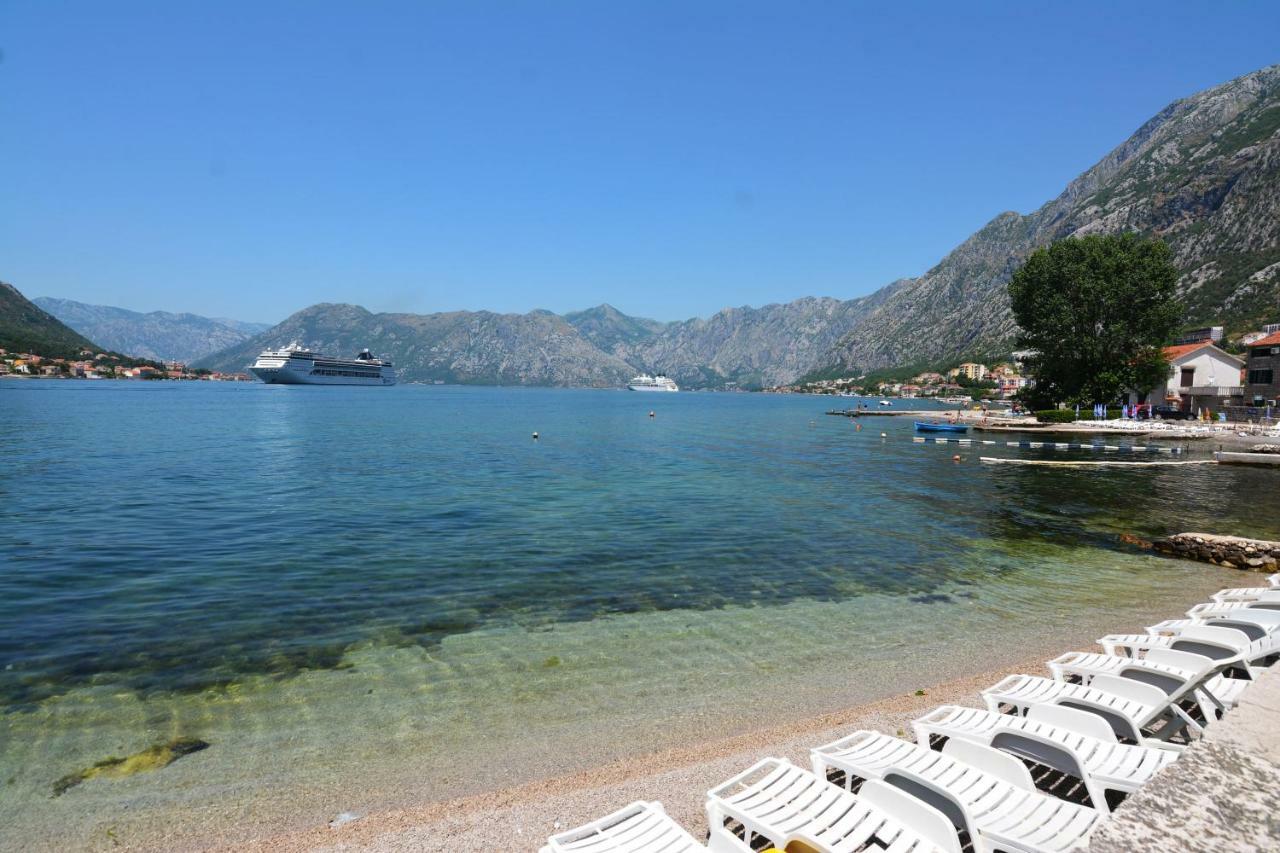 Apartment Ivanisevic 2 Kotor Bilik gambar